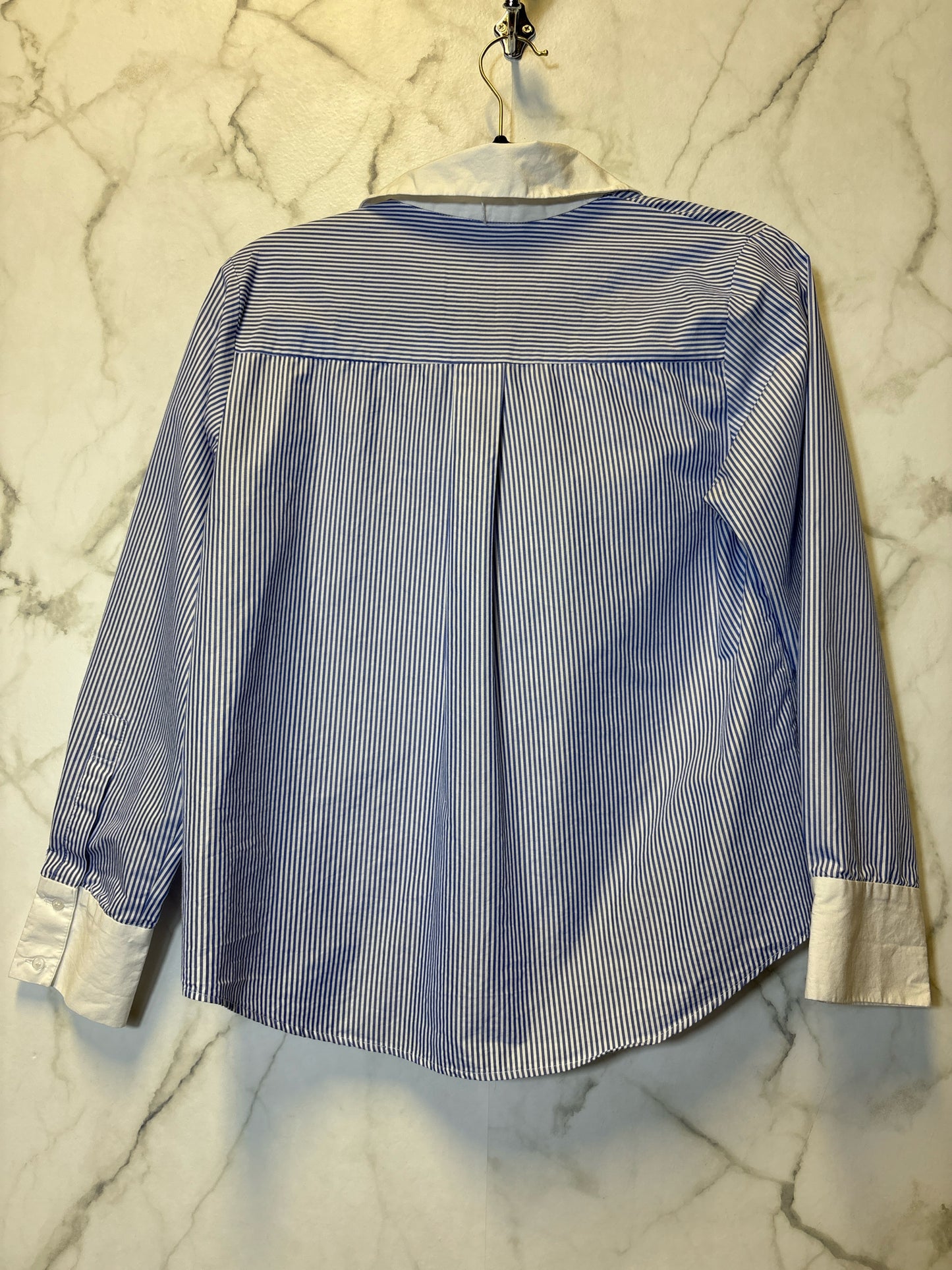 Size XS Zara Blue Stripe Ladies Top