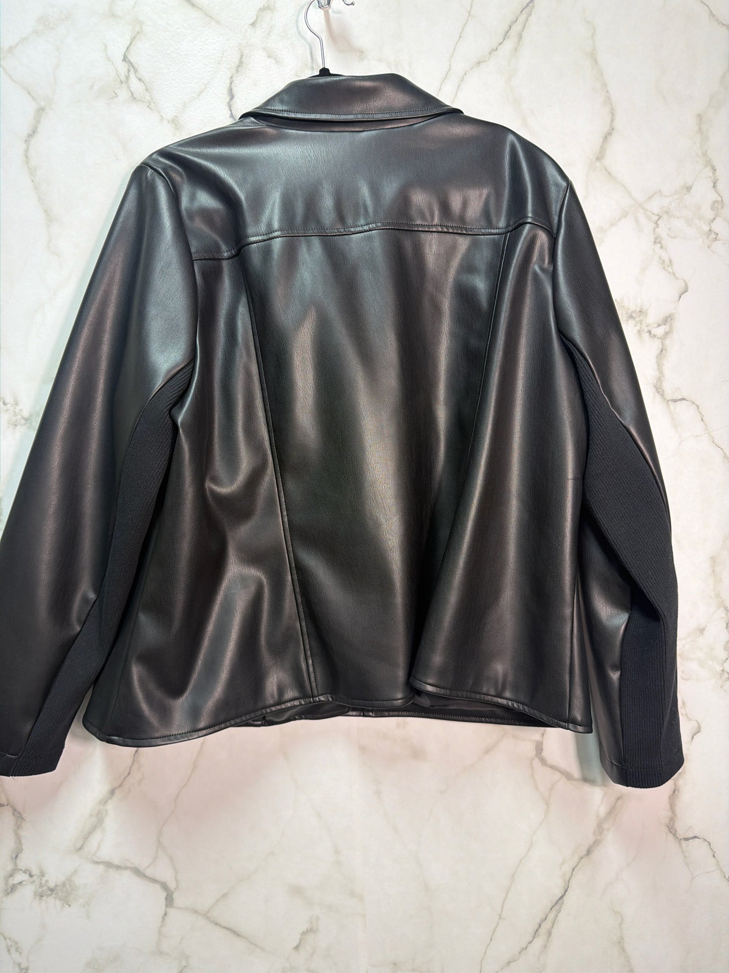 Size Plus Penningtons Black Ladies Jacket