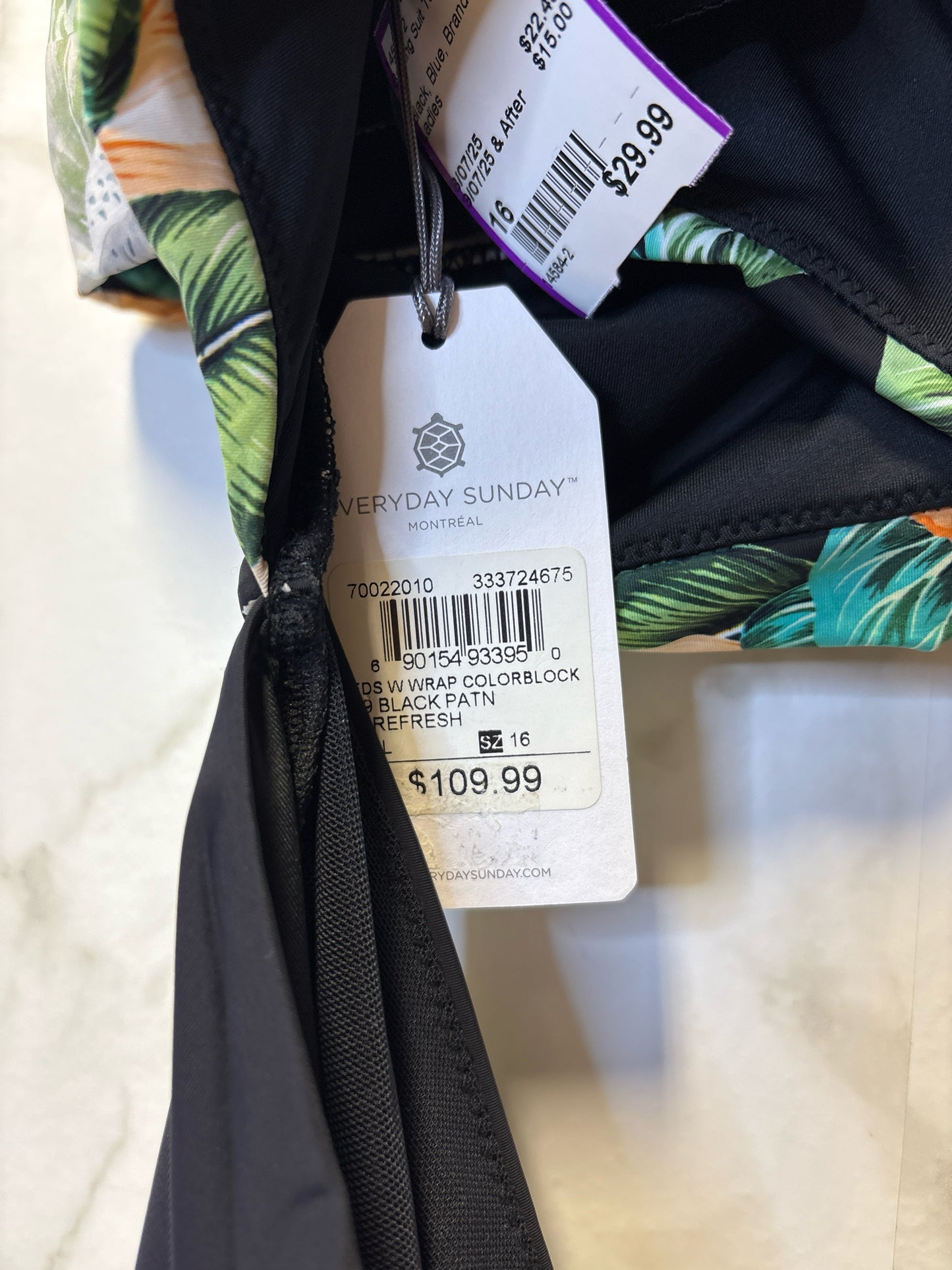 Size 16 Black Blue Brand New Ladies Bathing Suit Top