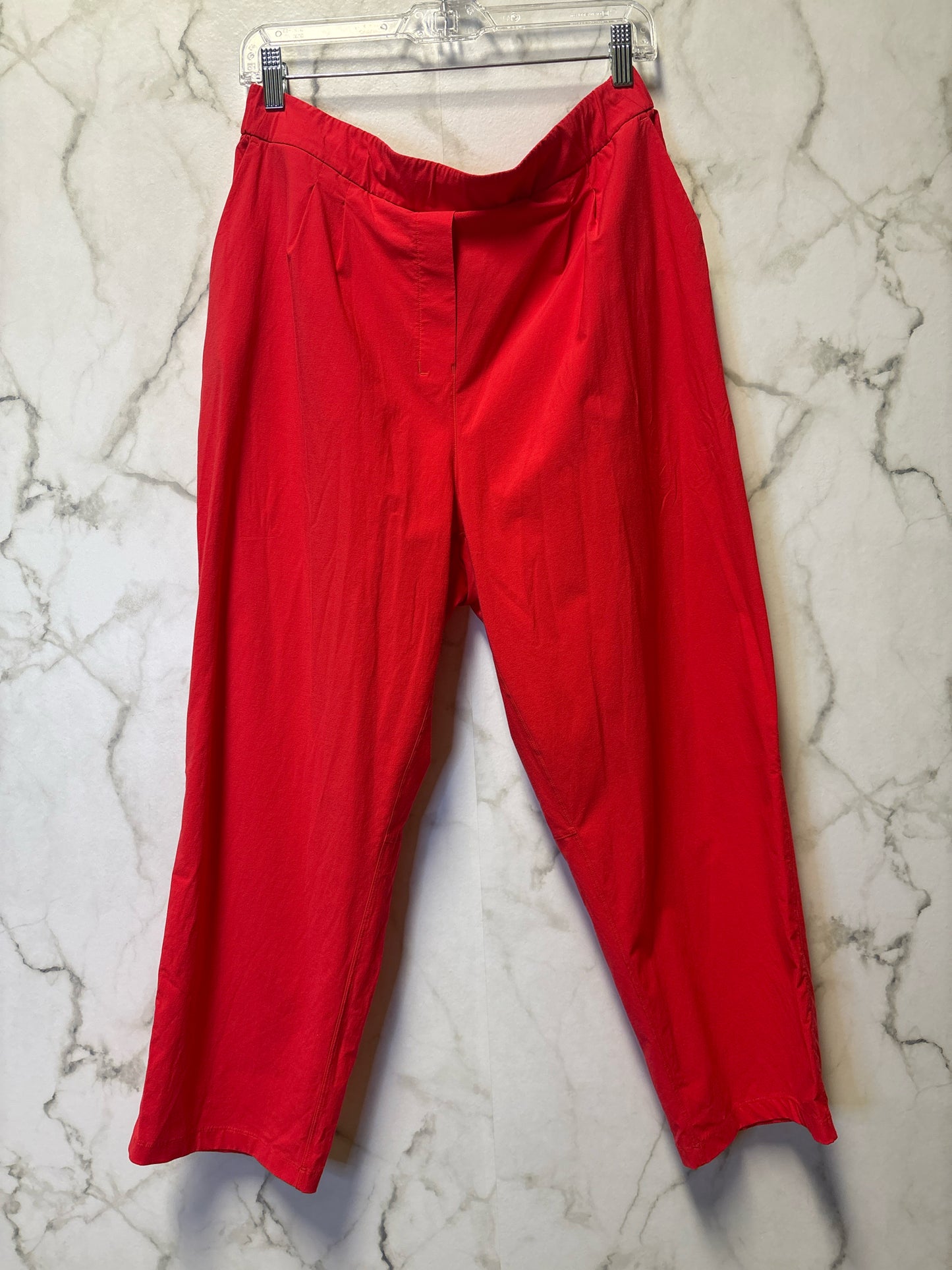 Size 12 Lululemon Coral Ladies Pants