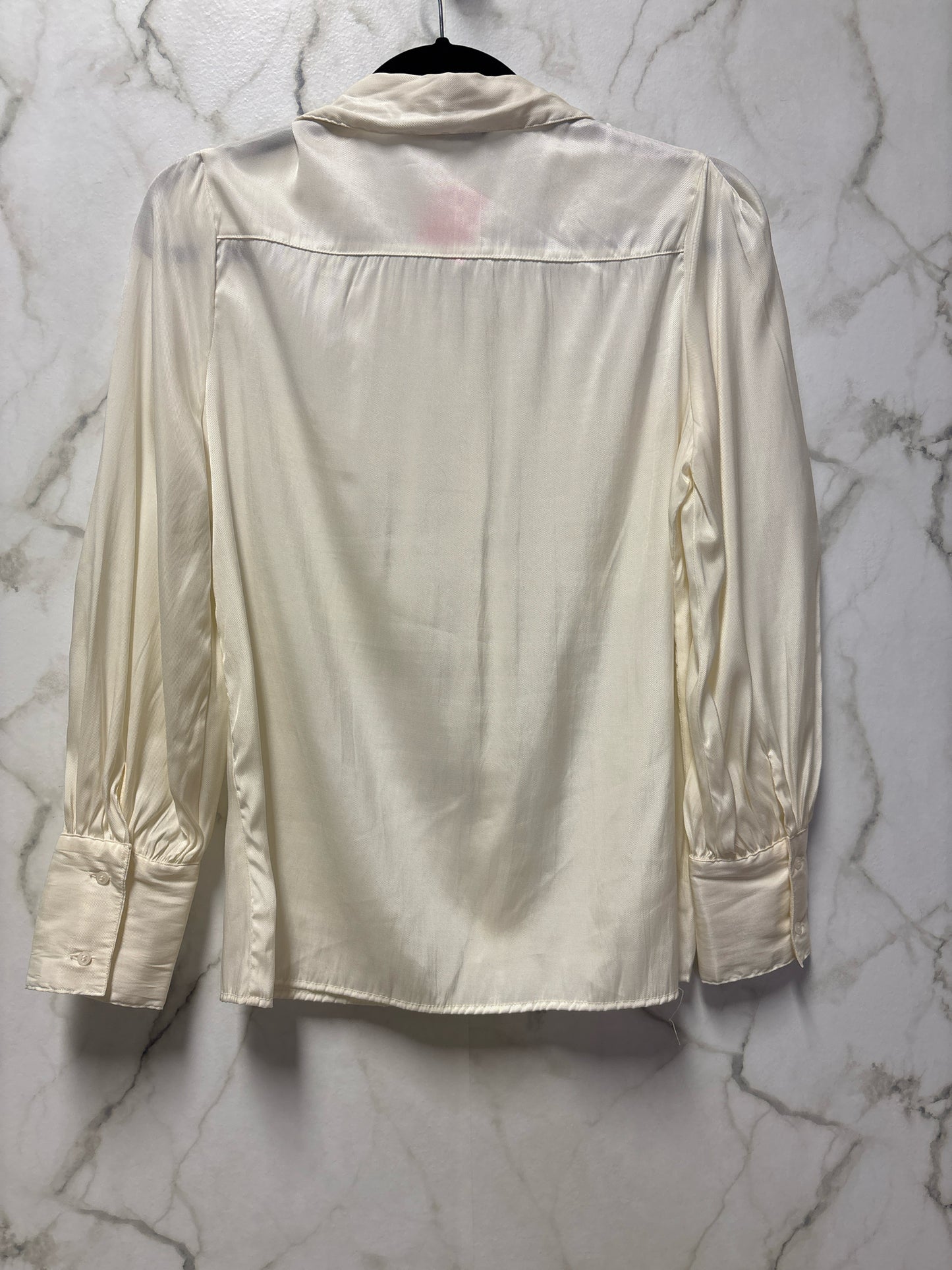 Size XS Zara White Puff Sleeve Ladies Top