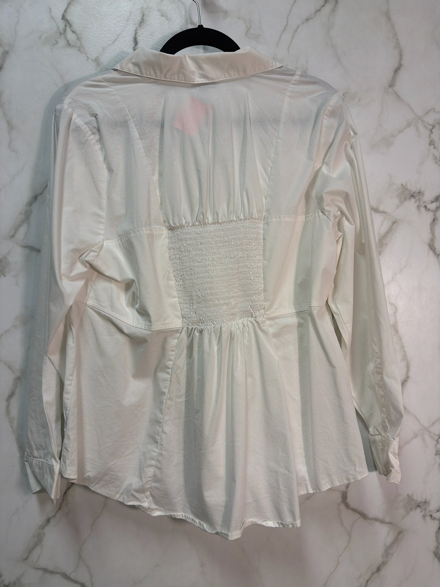 Size 1X Torrid White Button Up Ladies Top