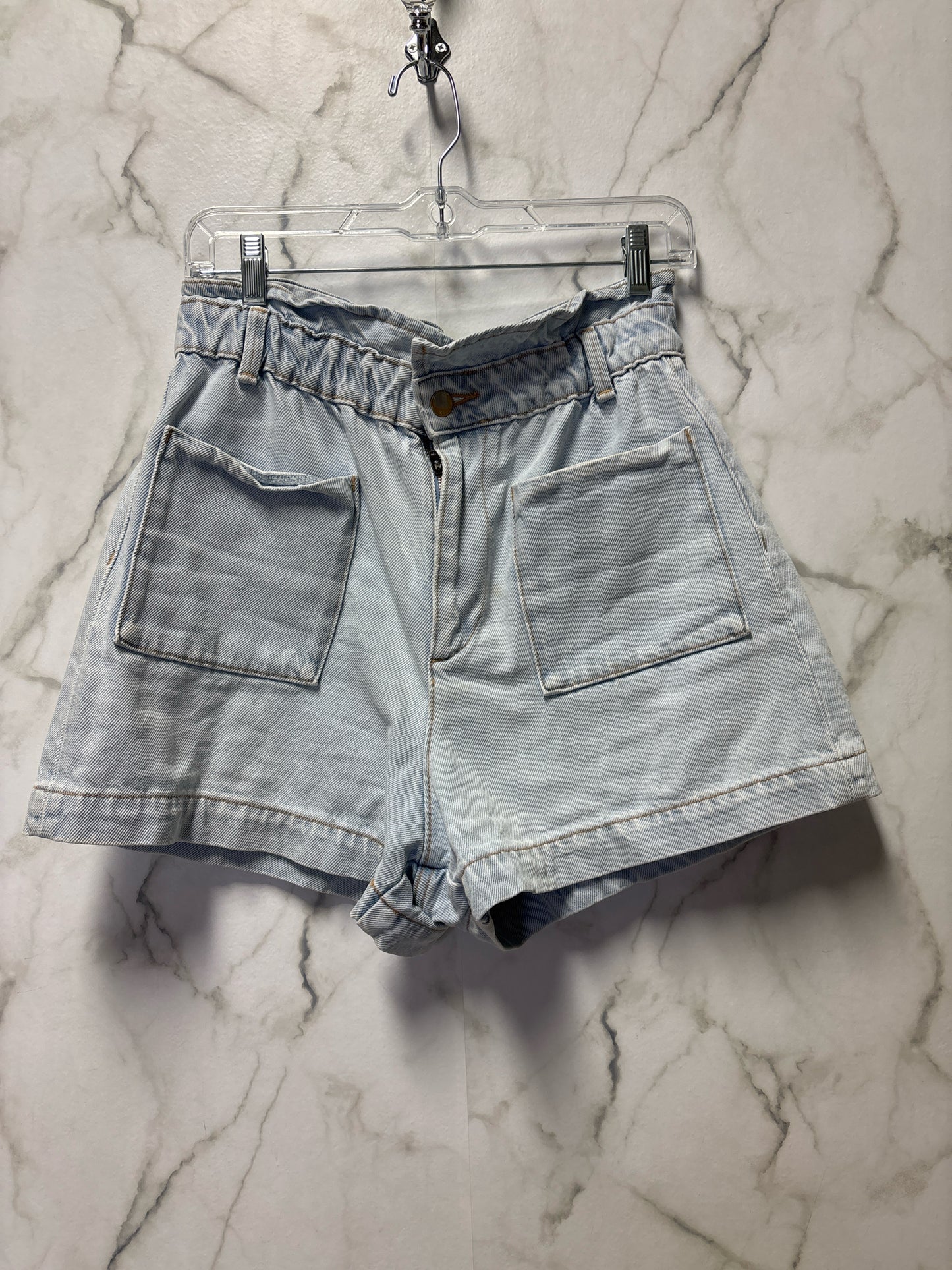 Size 6 Zara Denim Ladies Shorts