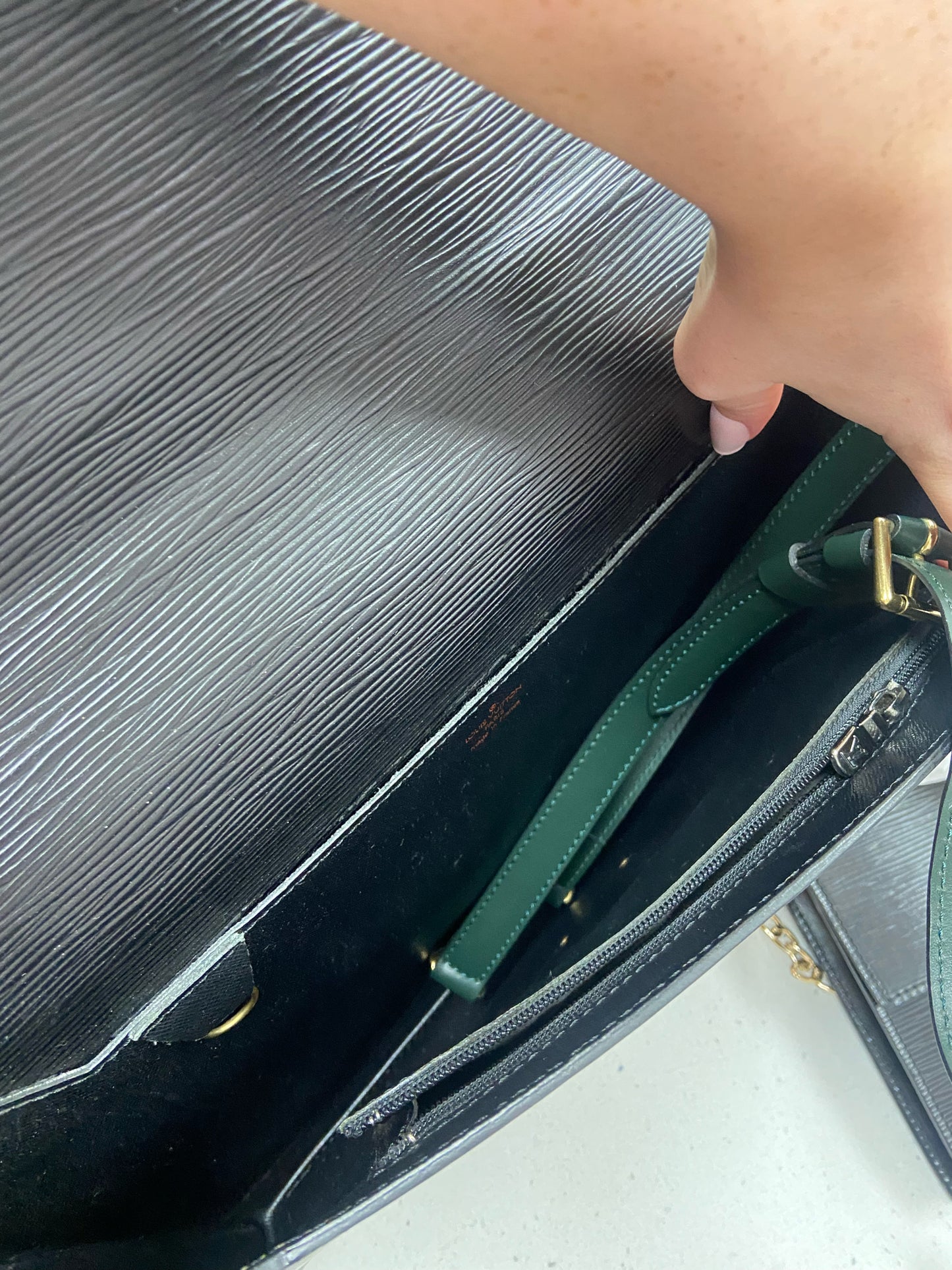 Louis Vuitton Purse
