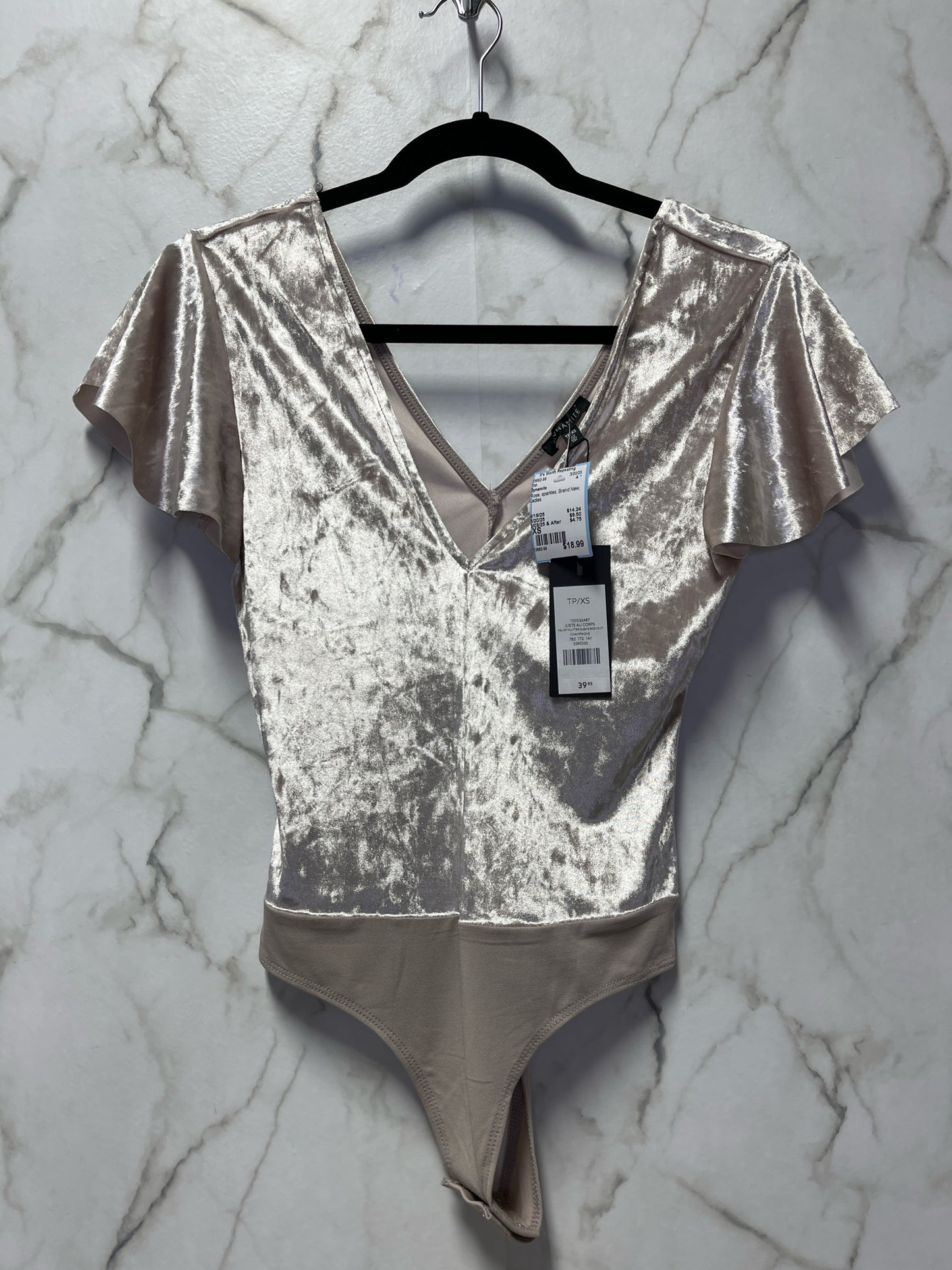 Size XS Dynamite Rose sparkles Brand New Ladies Top