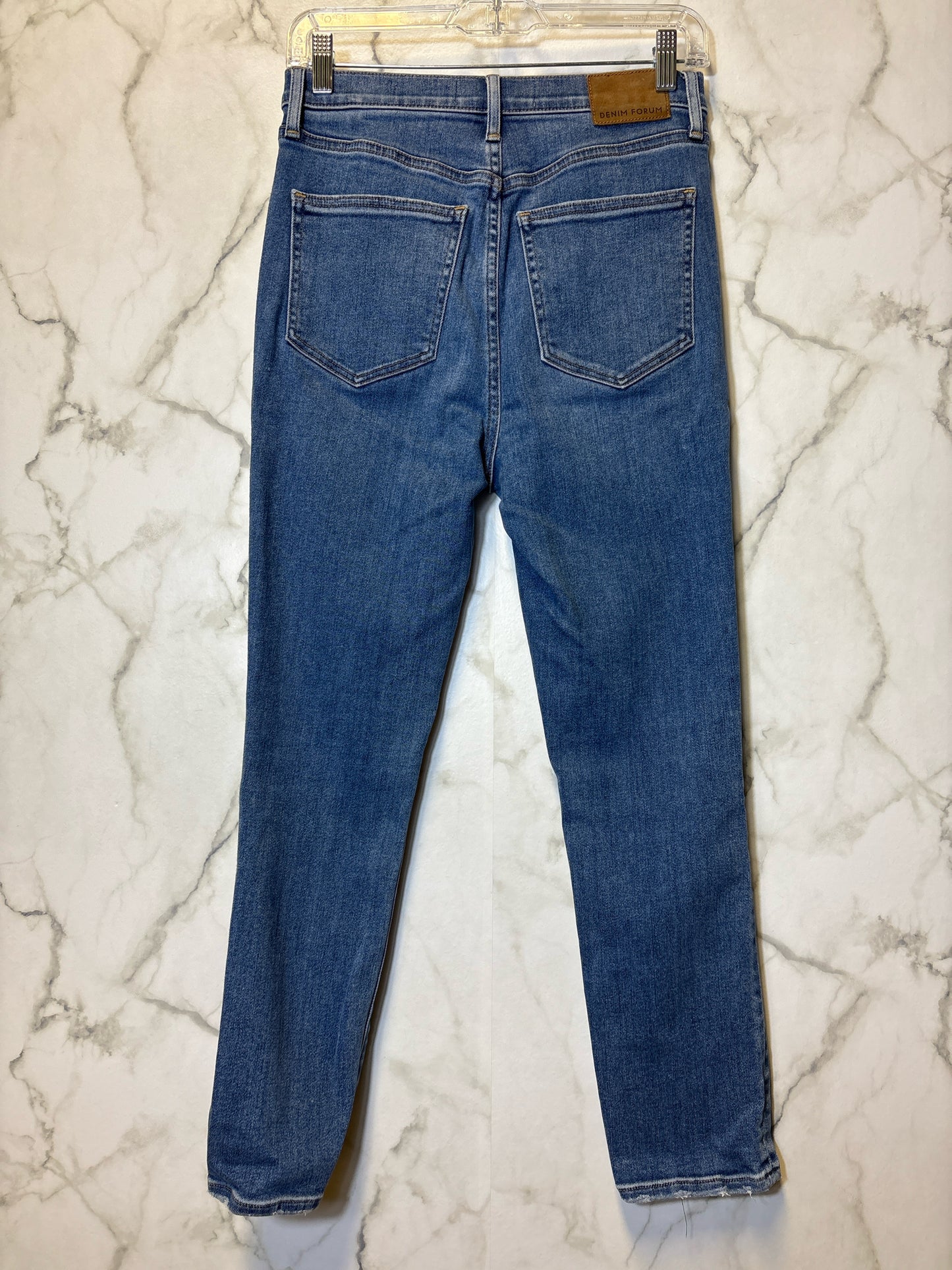 Size 28 Denim Forum Blue Denim Ladies Pants