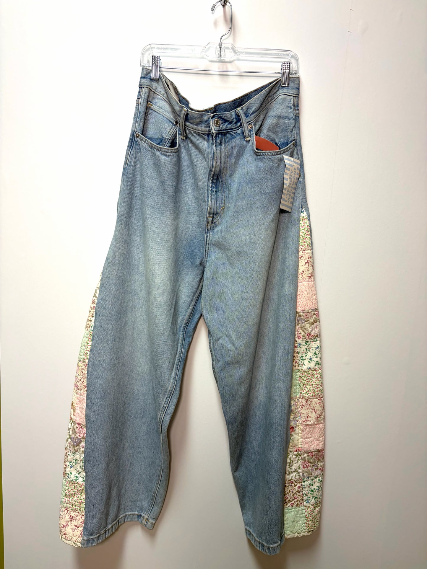 Size 32 Blue Pink Floral Ladies Pants