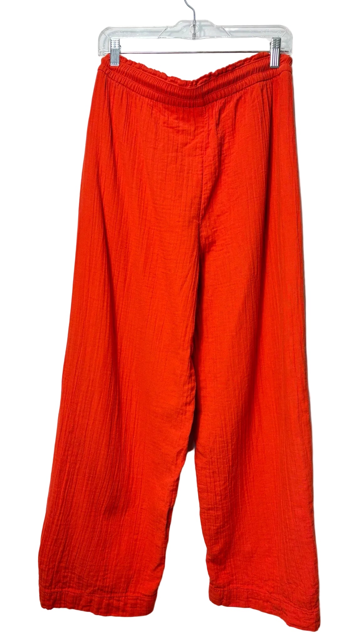 Size M Old Navy Red Barrel Ladies Pants