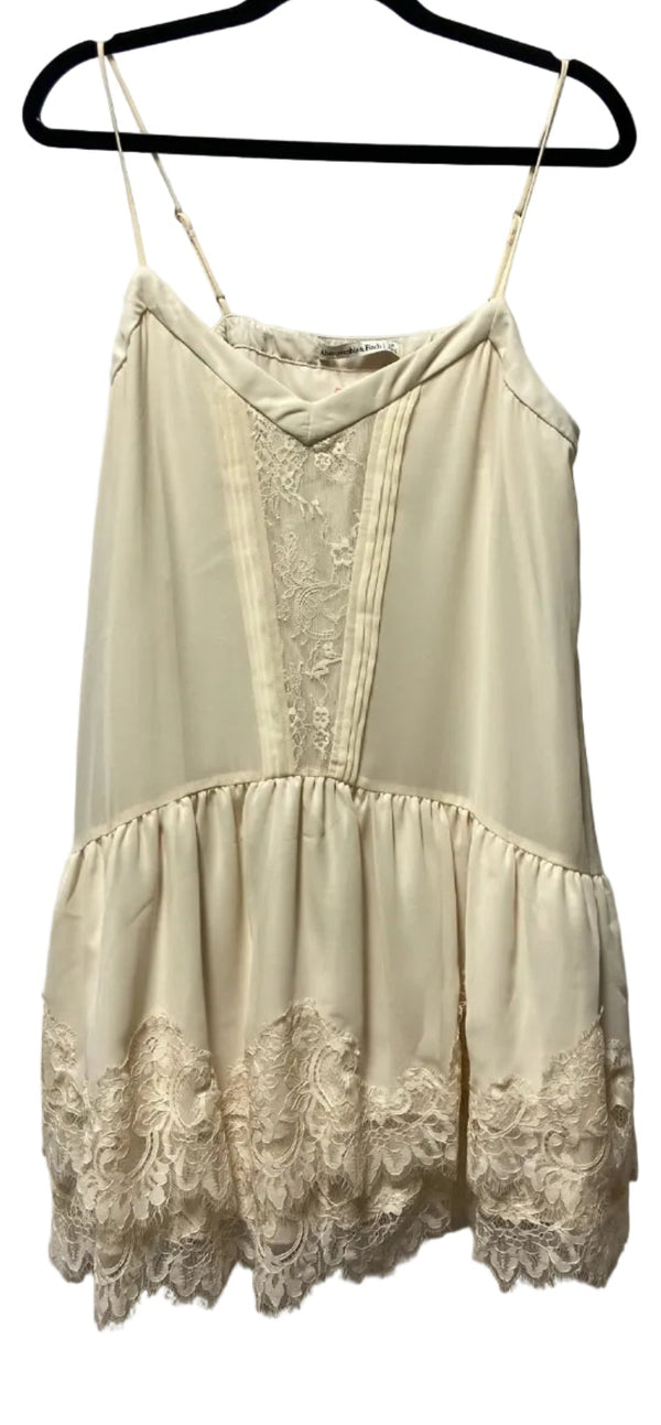 Size L PETITE Abercrombie Beige Lace Ladies Dress