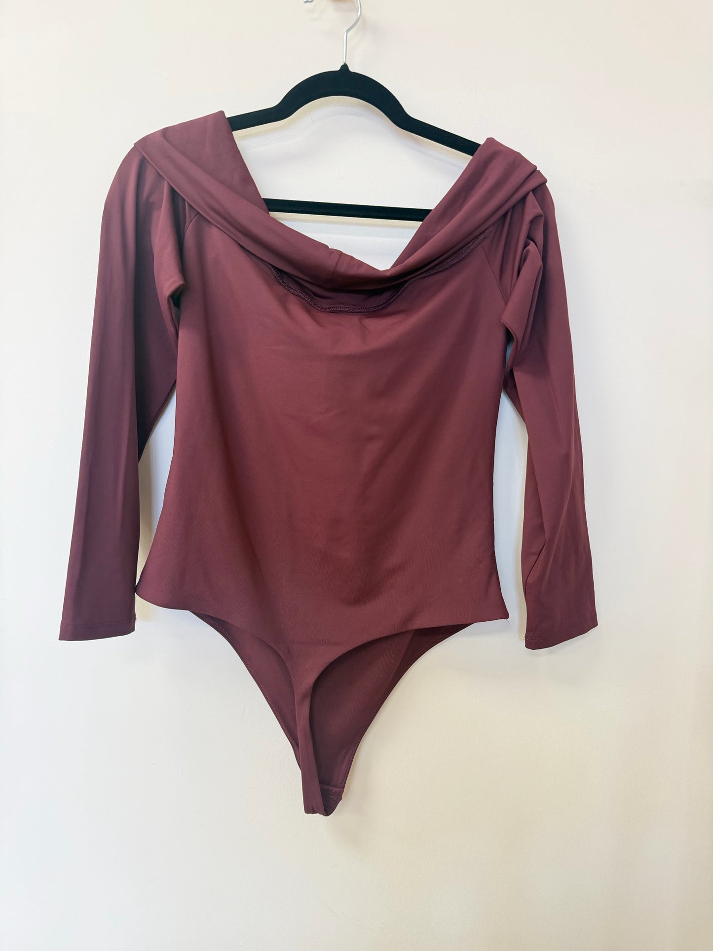 Size XL Aritzia Burgundy Brand New Ladies Bodysuit