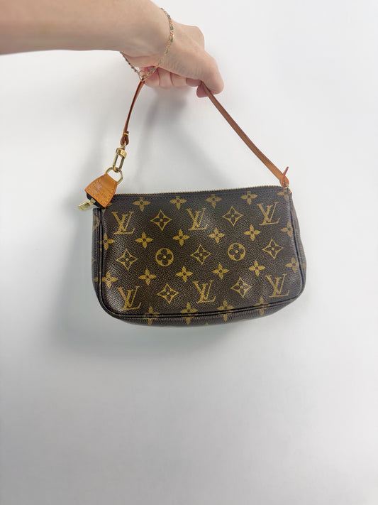 Louis Vuitton Purse