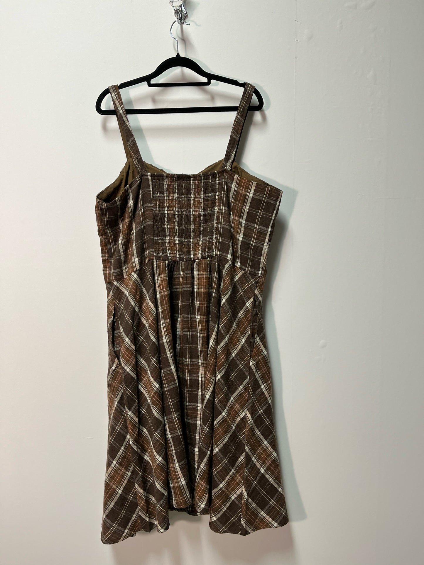Size XXL Brown Plaid Brand New Ladies Dress