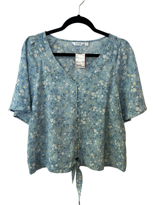 Size M Reitmans Blue White Floral Ladies Top