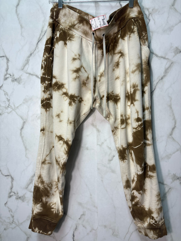 Size 14 Lululemon Cream Brown Camoflage Ladies Pants