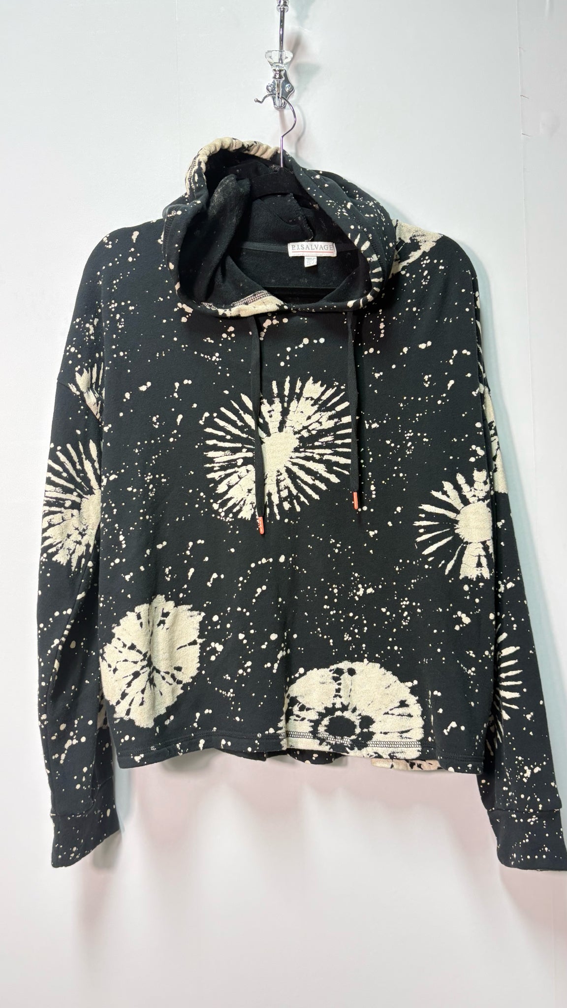 Size S Black Cream Suns Ladies Long Slvd Top