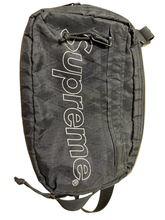 SUPREME Purse