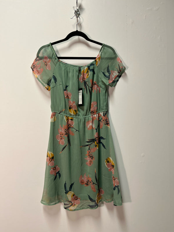 Size S vero moda Green Pink Brand New Ladies Dress