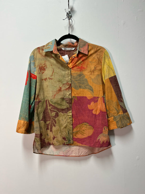Size M Zara Green Multi Floral Ladies Top
