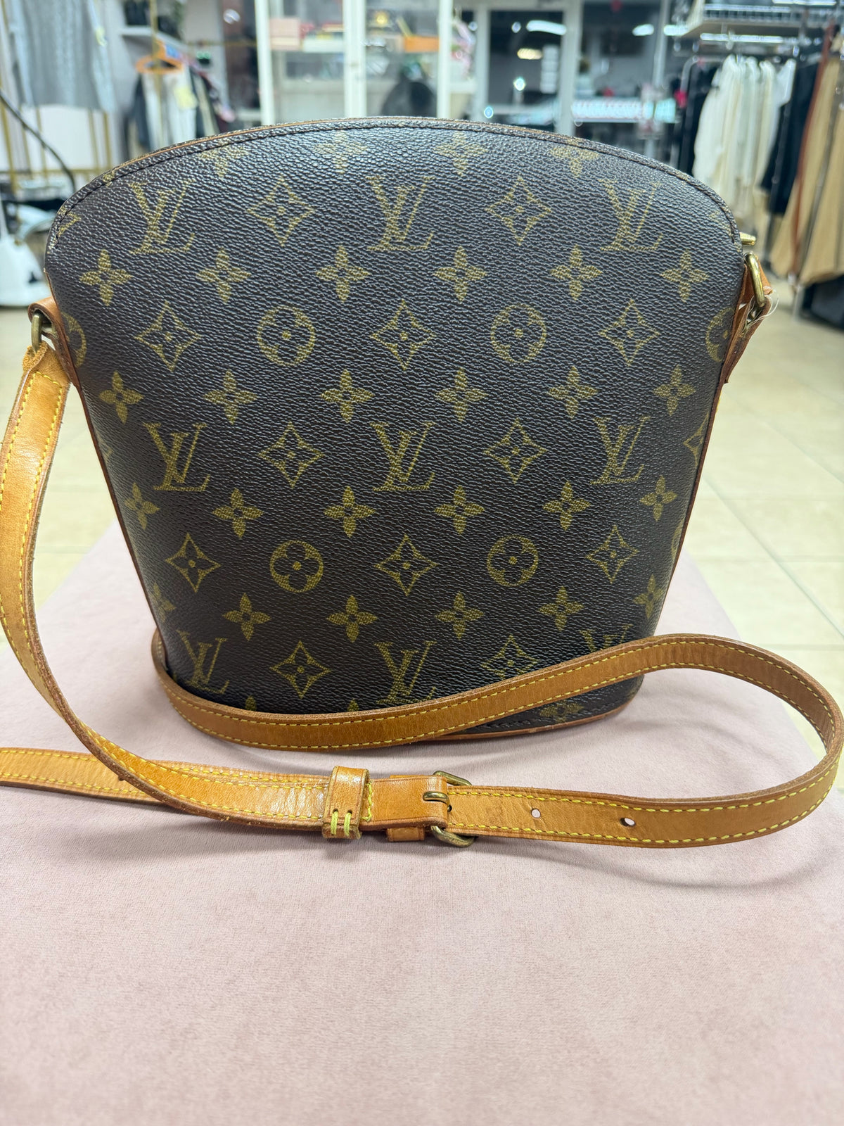 Louis Vuitton Purse