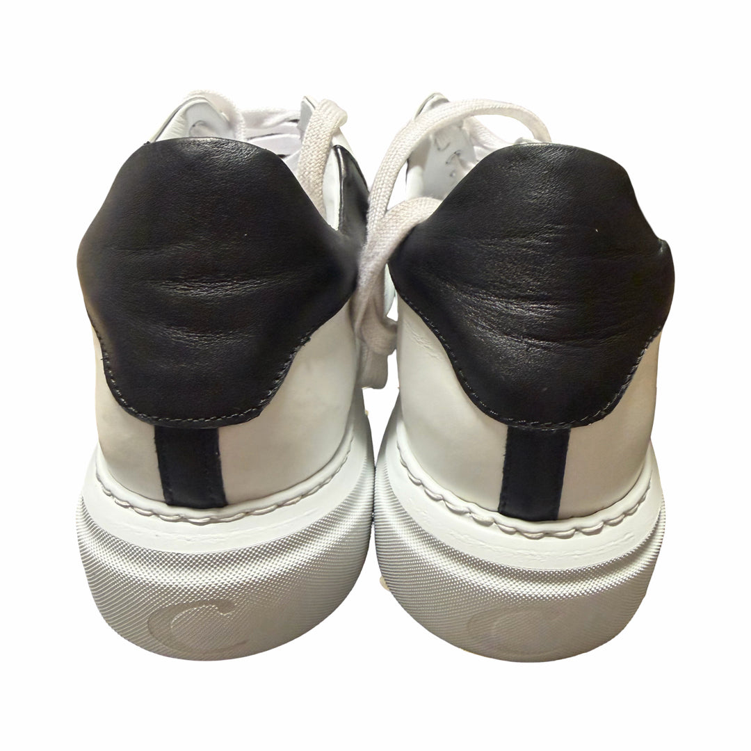 White Black Ladies Footwear/Ladies
