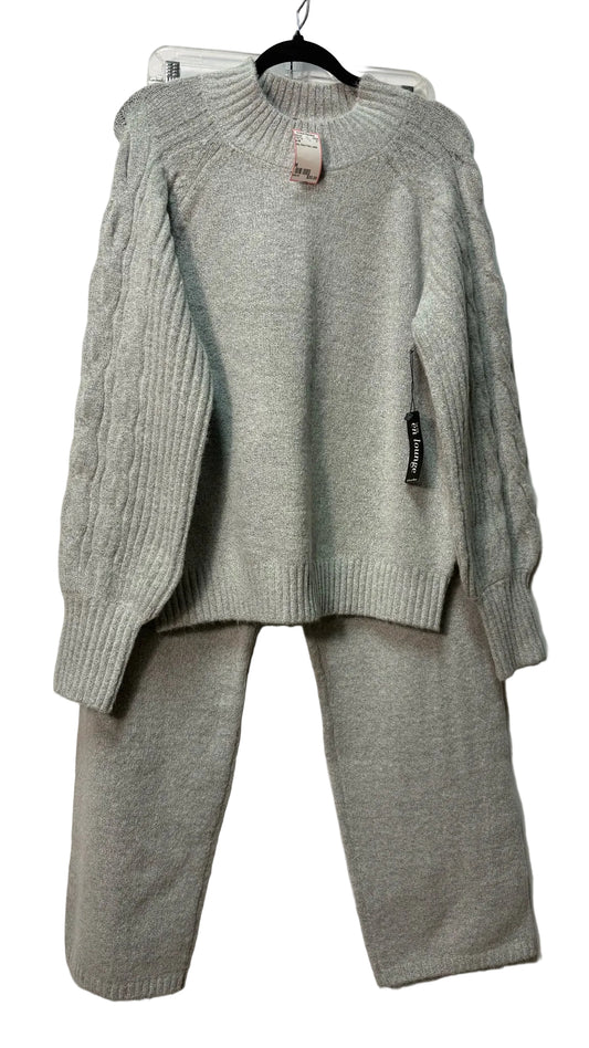 Size M La VIE Grey Brand New Ladies 2 Part Top
