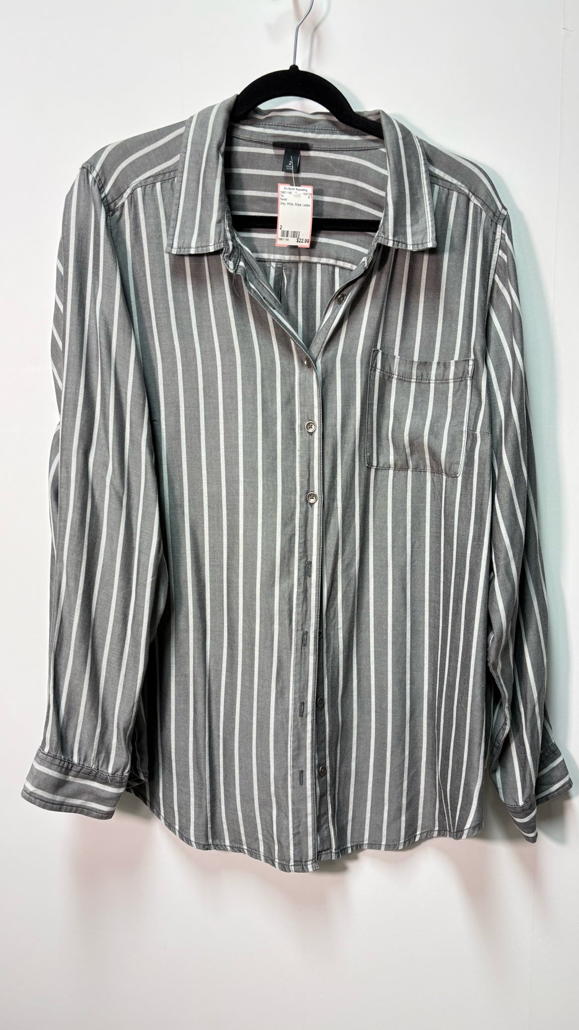 Size 2 Torrid Grey White Stripe Ladies Top