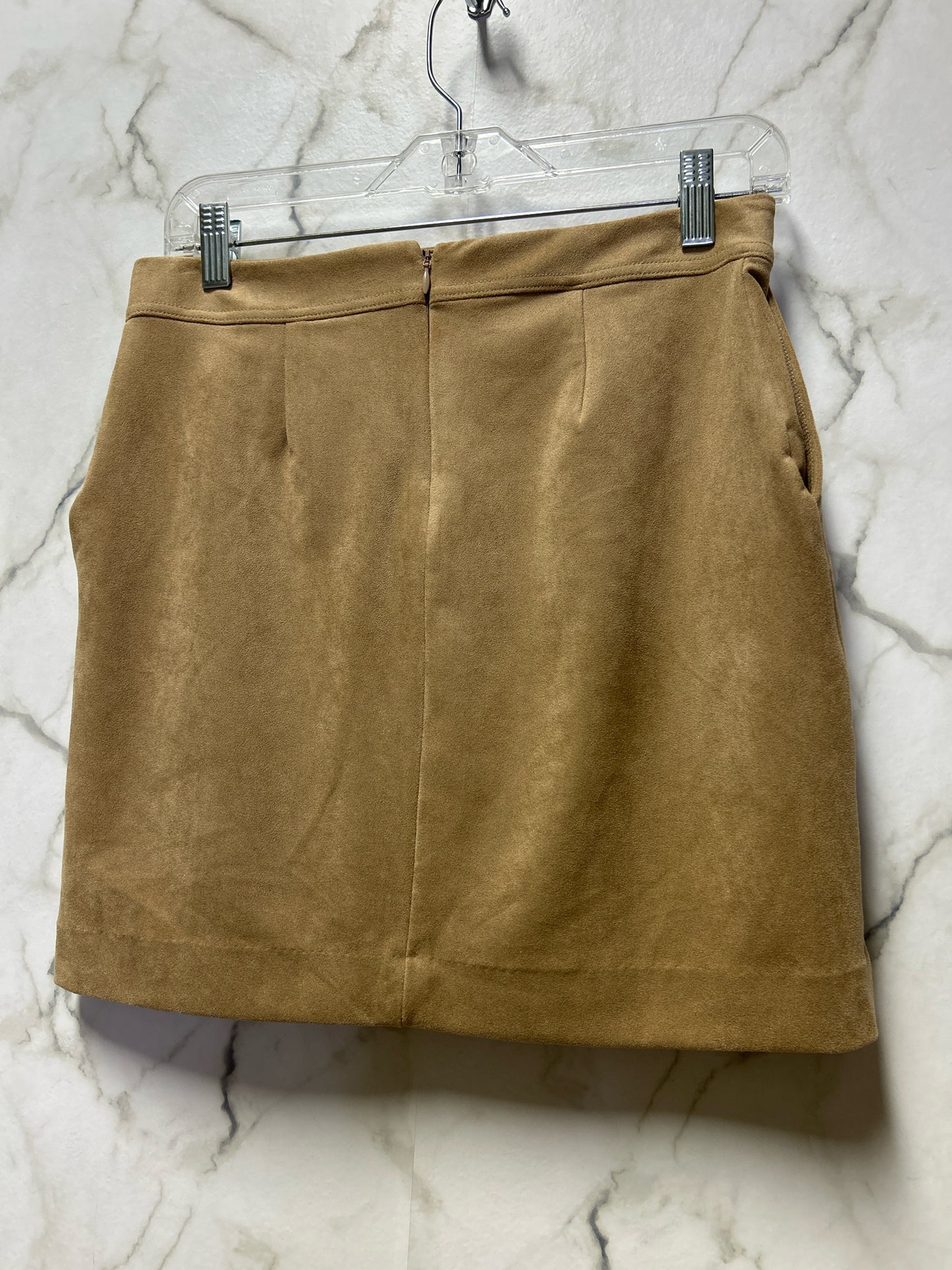 Size XS Banana Republic Camel Ladies 2 Piece Set