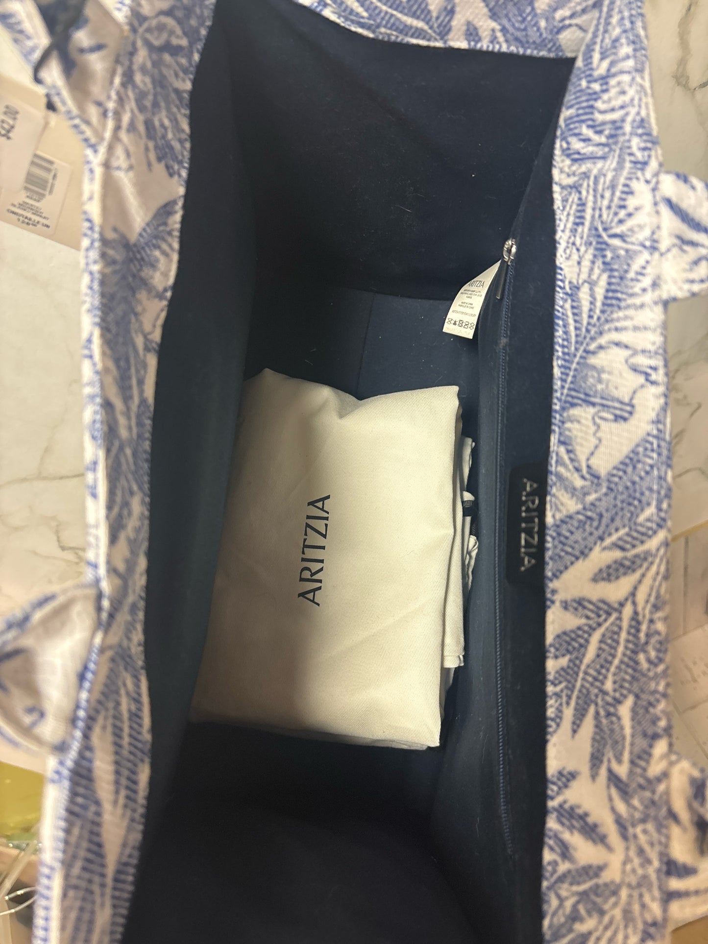 Aritzia Purse
