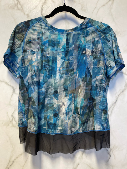 Size 6 Lululemon Blue Baby Blue Ladies Top