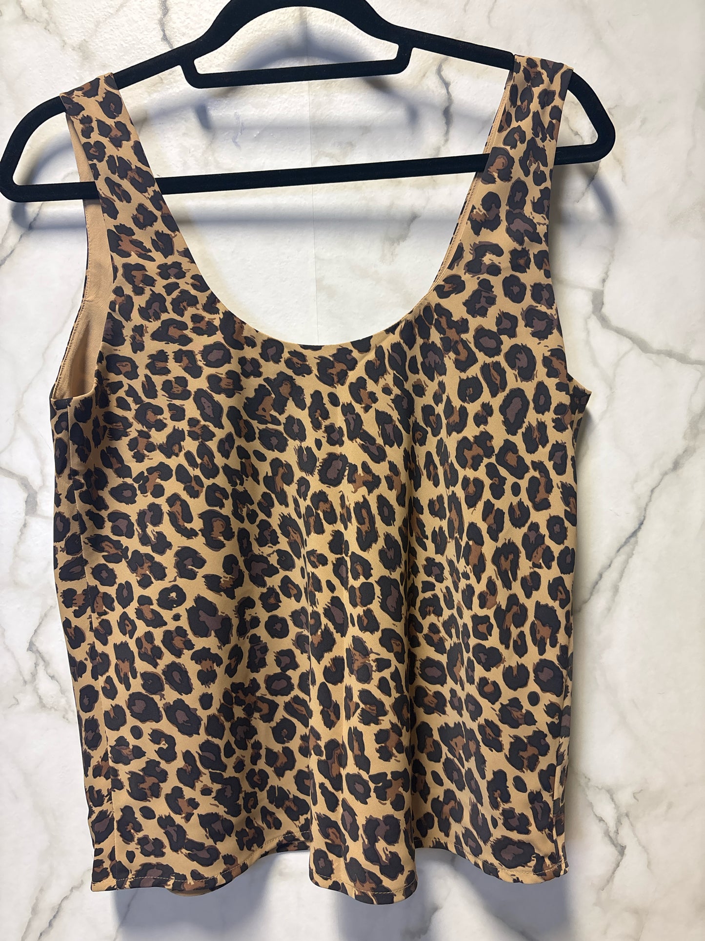 Size M Abercrombie Brown Black Leopard Print Ladies Top