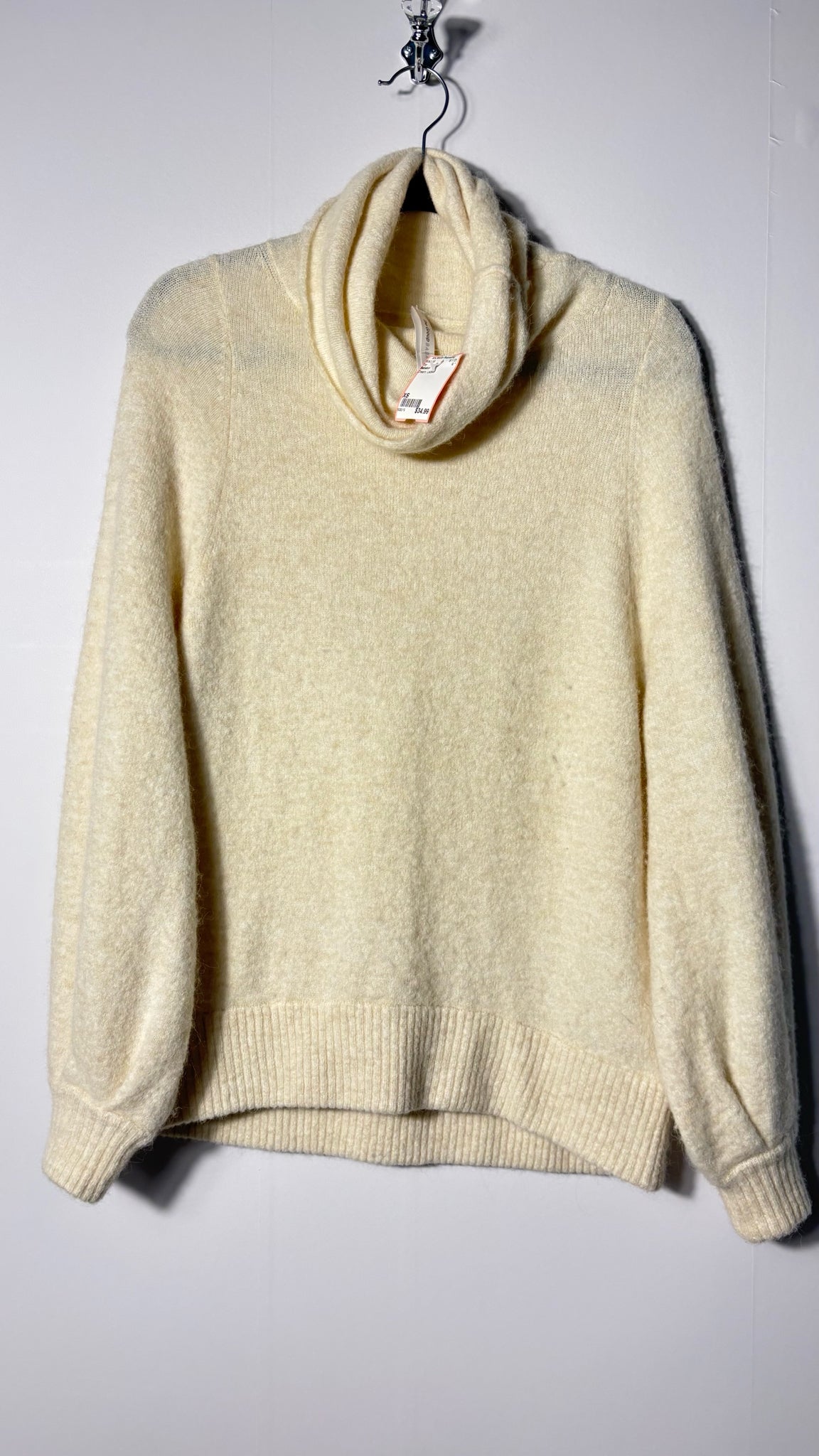 Size XS Babaton Cream Ladies Top