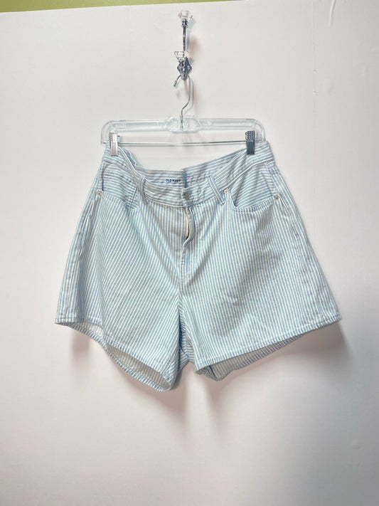 Size 14 American Eagle White Denim Stripe Ladies Shorts