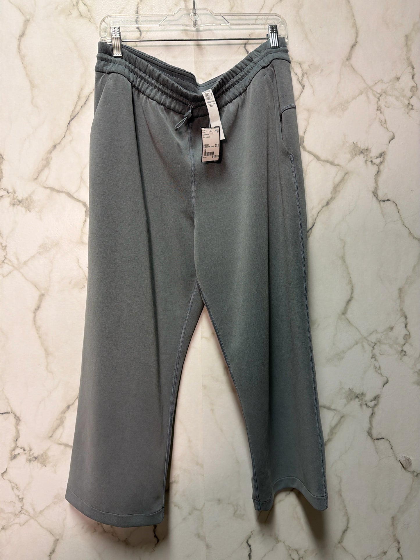 Size 12 Lululemon Blue Ladies Pants