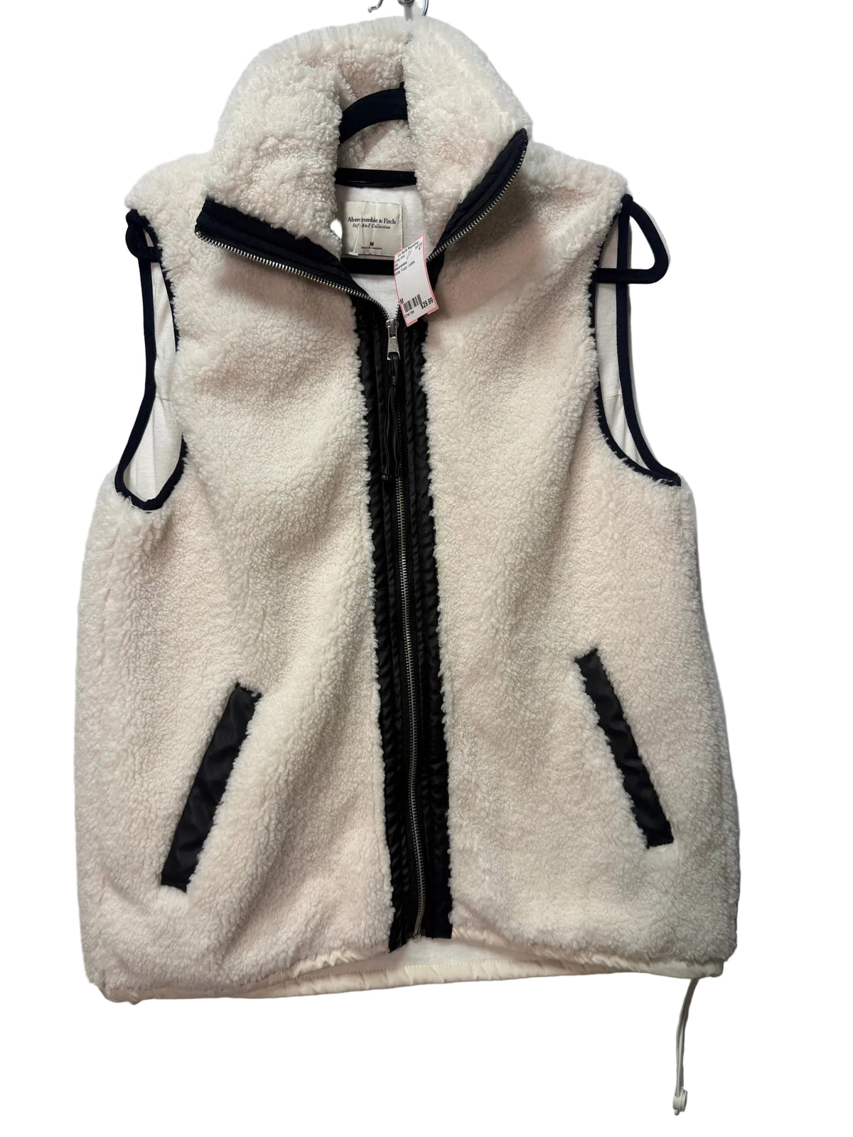 Size M Abercrombie White Fuzzy Ladies Vest