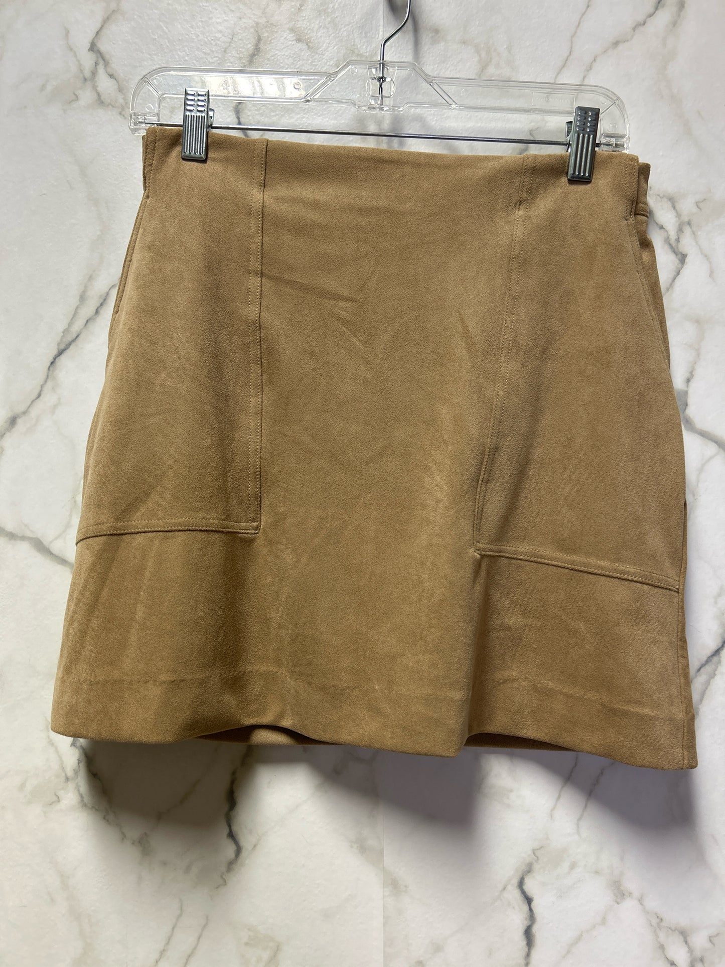 Size XS Banana Republic Camel Ladies 2 Piece Set