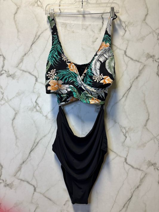 Size 16 Black Blue Brand New Ladies Bathing Suit Top