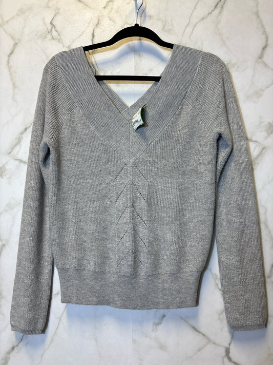 Size S RW & CO Grey Ladies Top