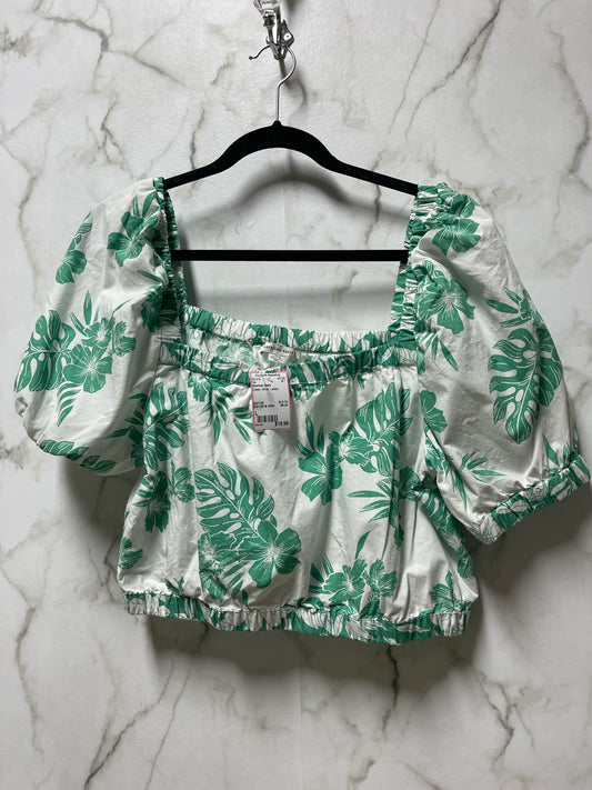 Size L American Eagle Green White Ladies Top