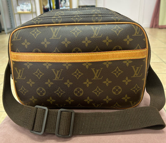 Louis Vuitton Purse