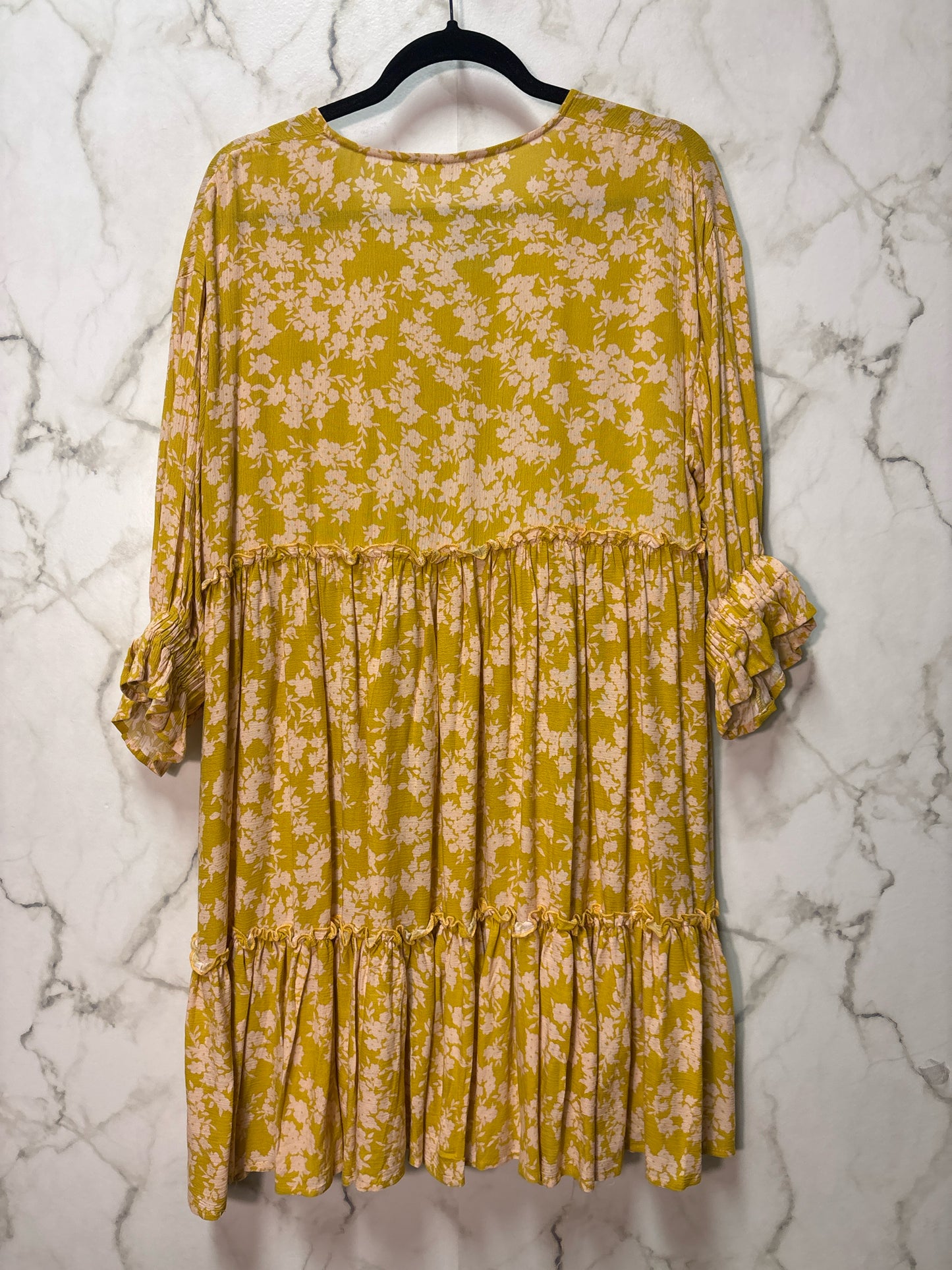 Size M Yellow Floral Ladies Dress