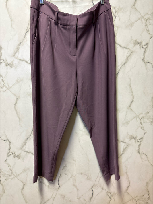 Size 16 RW & CO lavendar Ladies Pants