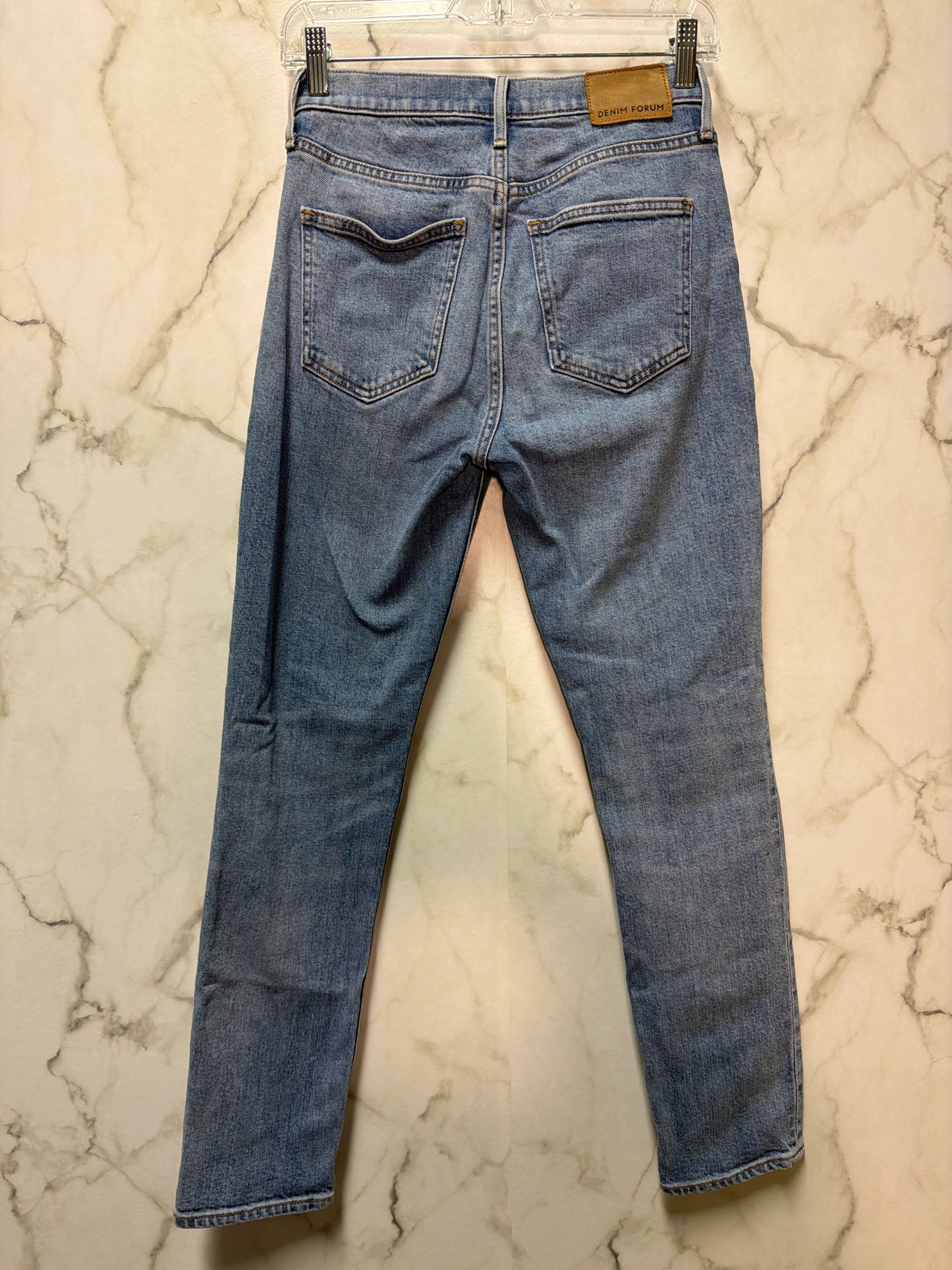 Size 25 Denim Forum Blue Denim Ladies Pants