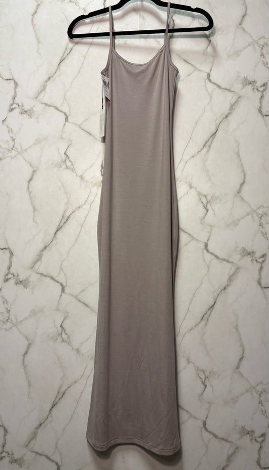 Size XS Aritzia Taupe Brand New Ladies Dress