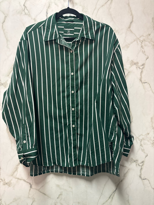 Size M Aerie Green White Ladies Top