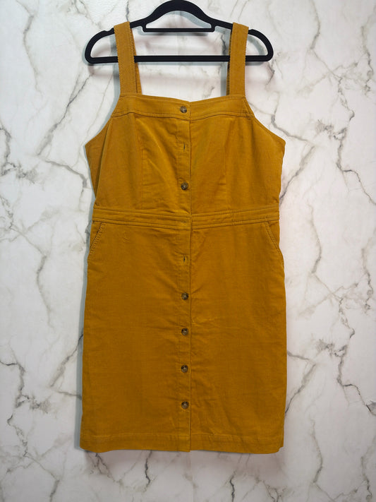 Size 8 J.Crew Yellow buttons Ladies Dress