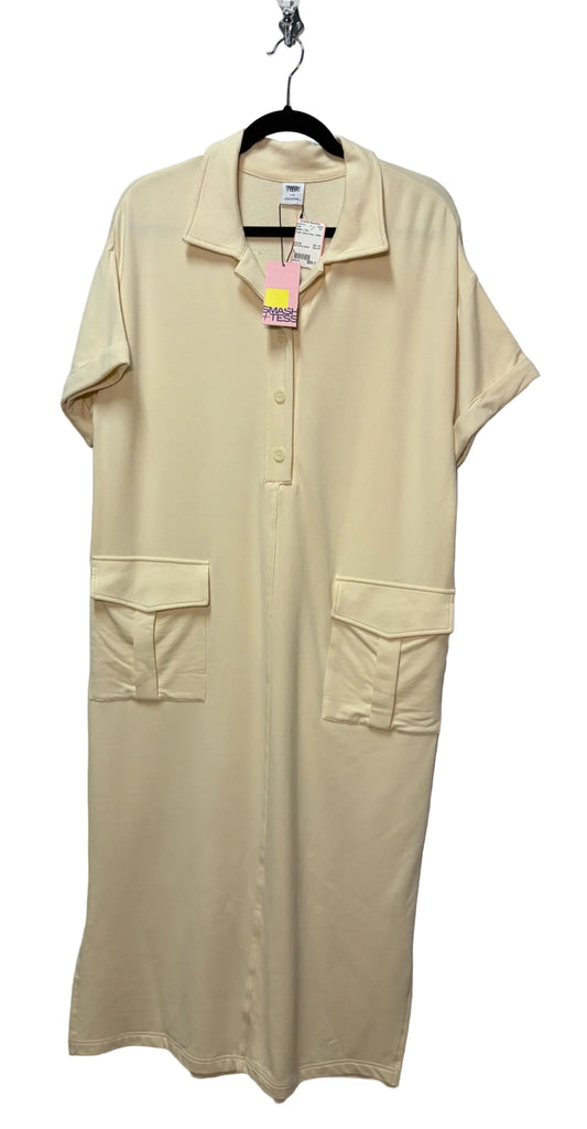 Size L Smash + Tess Cream Brand New Ladies Dress