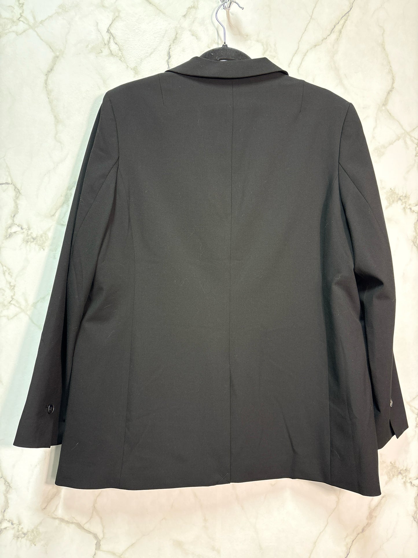 Size M H & M Black pockets Ladies Blazer