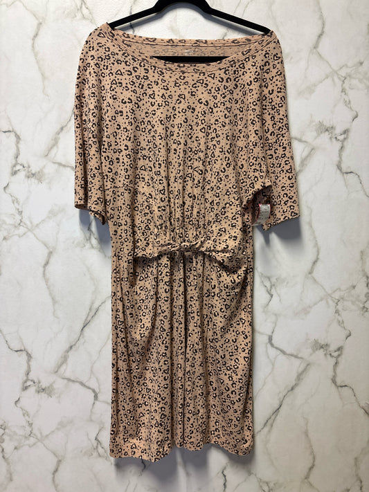 Size XL Aerie Beige Black Animal Print Ladies Dress