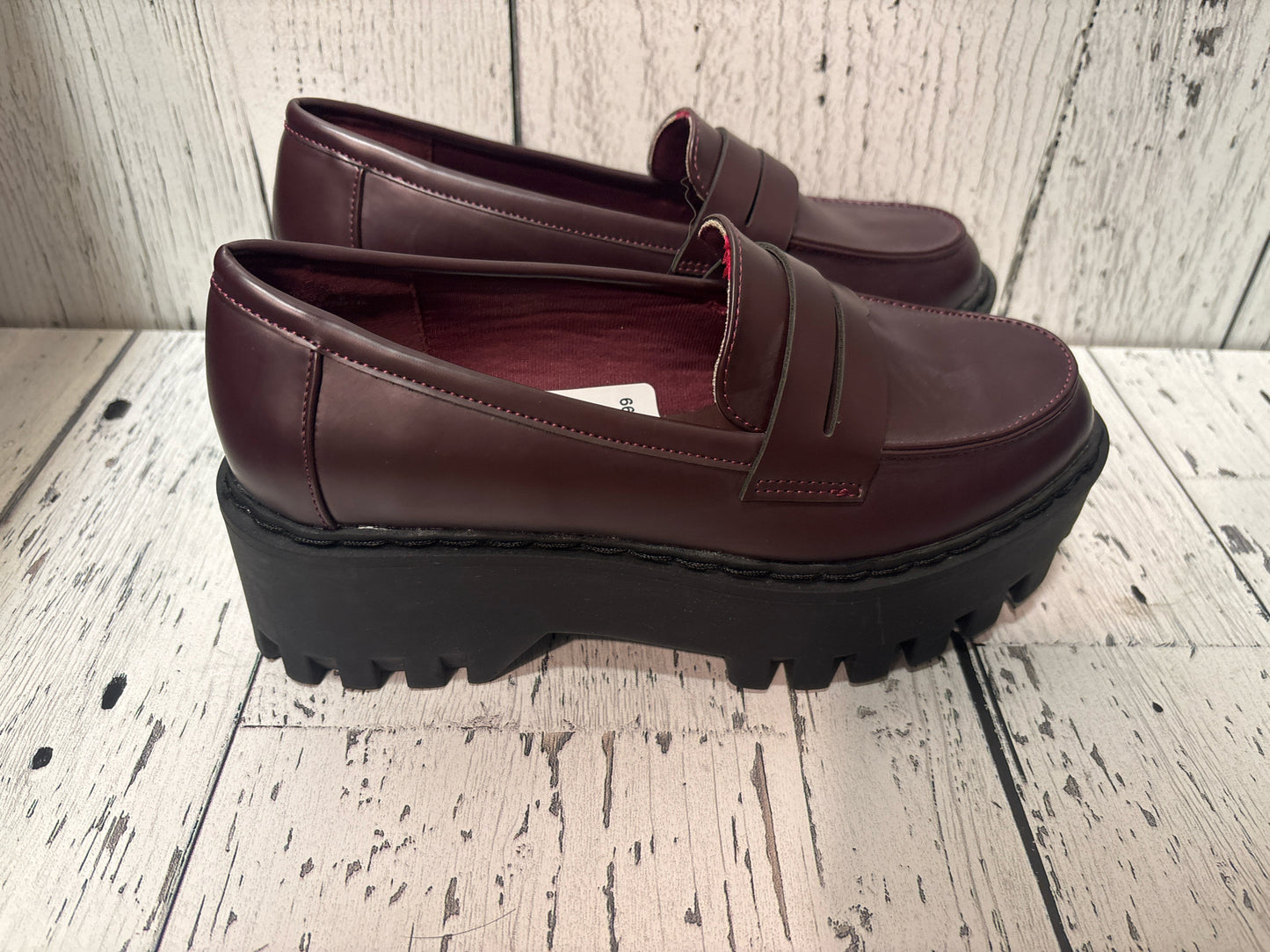 Size 6 Burgundy Footwear/Ladies