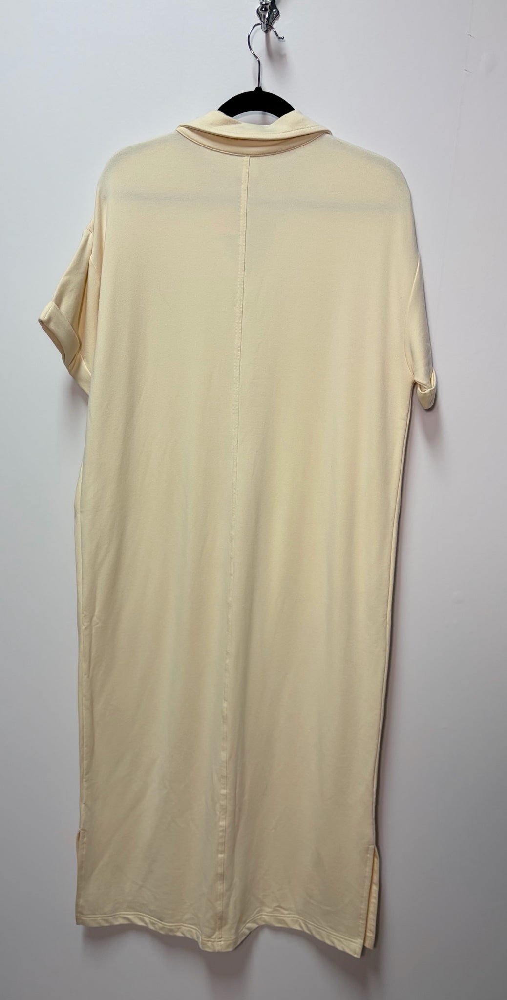 Size L Smash + Tess Cream Brand New Ladies Dress